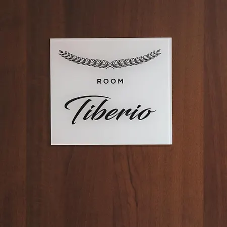 Tiberim Exclusive ゲストハウス